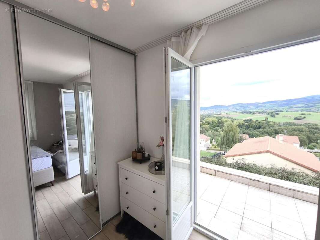 Photo 6 - Maison à SAINT-JEAN-BONNEFONDS