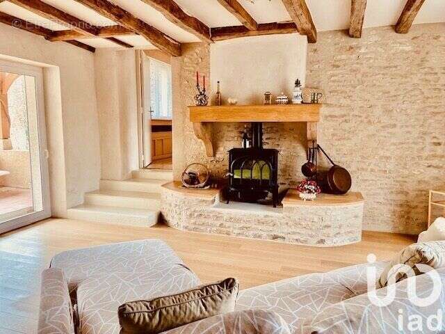 Photo 4 - Maison à CORTEVAIX