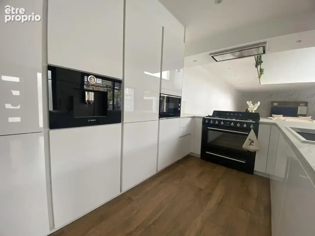 Maison 7 pièces 220 m² à vendre à Roanne (42300) - photo 4