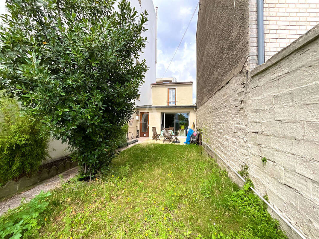 Maison à FONTENAY-SOUS-BOIS