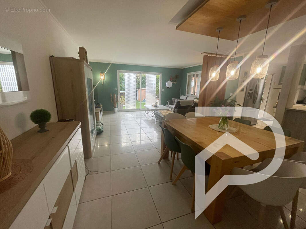 Maison à COLOMBIERS