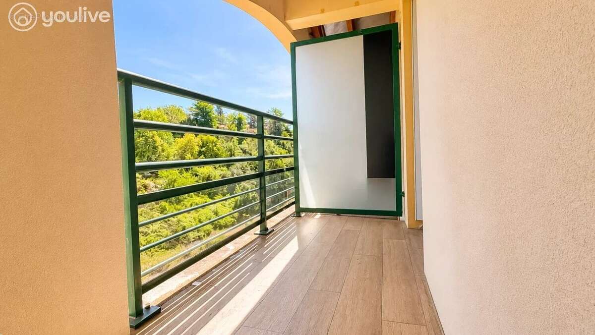 Appartement à CORBEIL-ESSONNES