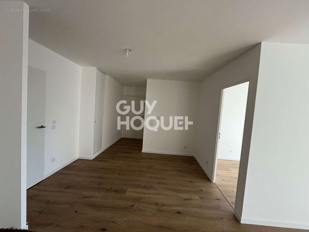 Appartement à LE BLANC-MESNIL