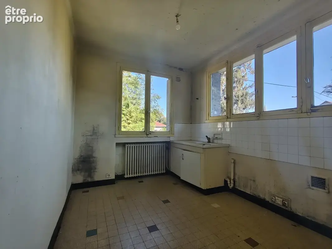 Maison individuelle à rénover  aux portes de crémieu - photo 8