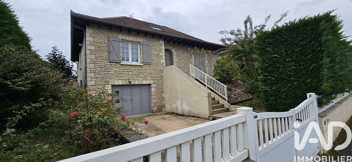 Photo 3 - Maison à DAMPNIAT