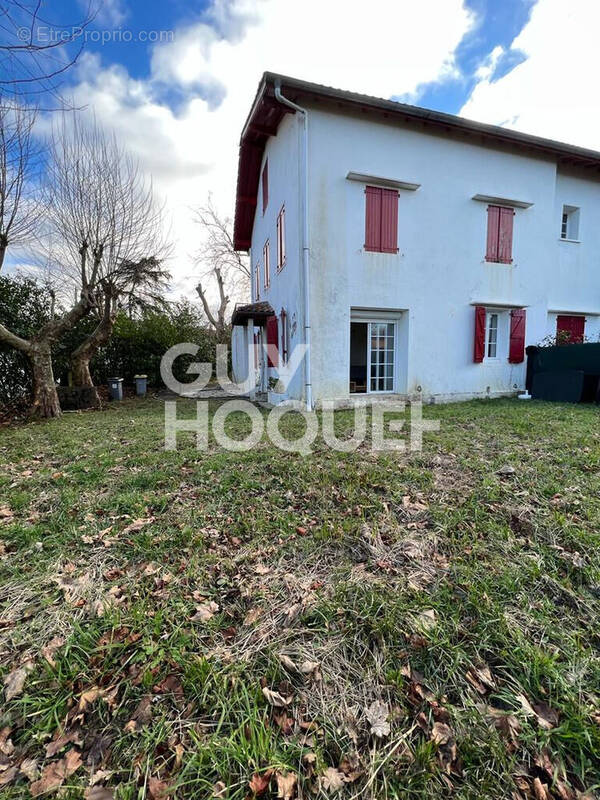 Appartement à CAMBO-LES-BAINS