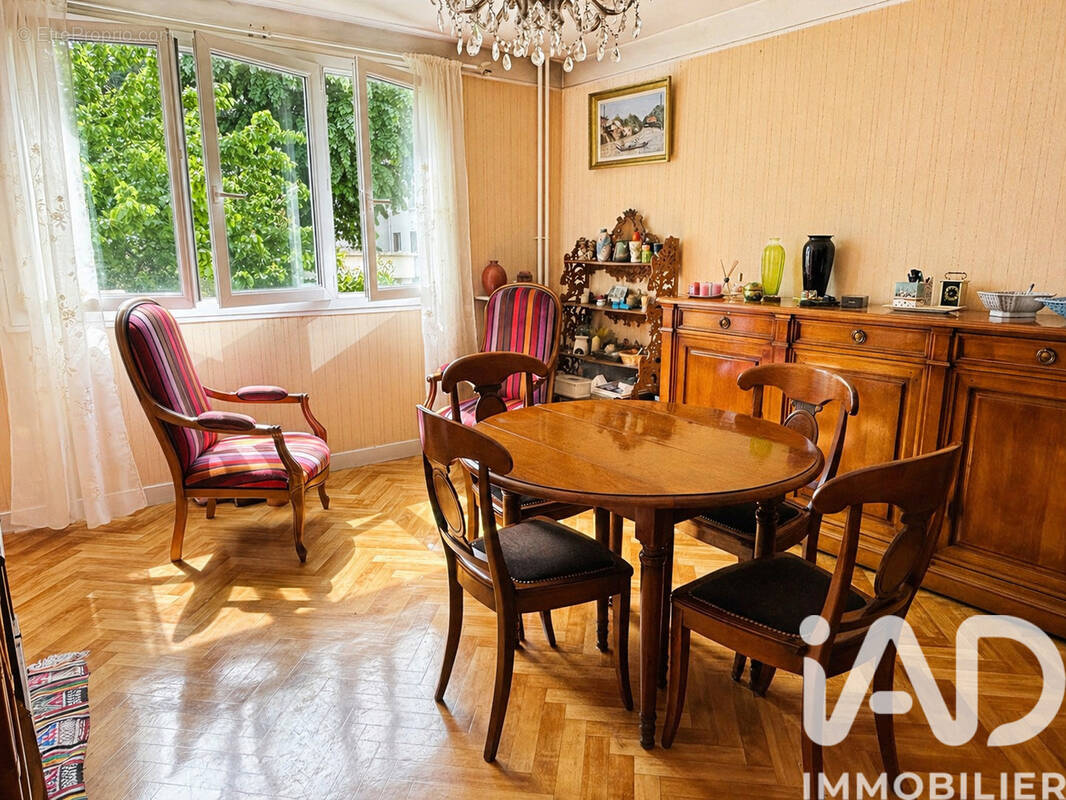 Photo 1 - Appartement à MAISONS-ALFORT