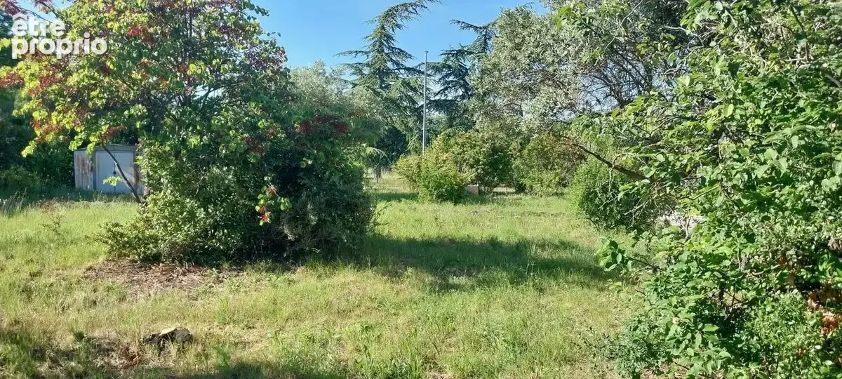 Terrain à bâtir de 879 m² à CHATEAU-ARNOUX-SAINT-AUBAN (04) - photo 2