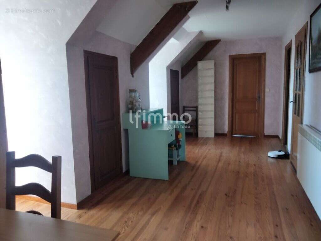 Maison 4 chambres et 1 Ha de terrain - photo 8