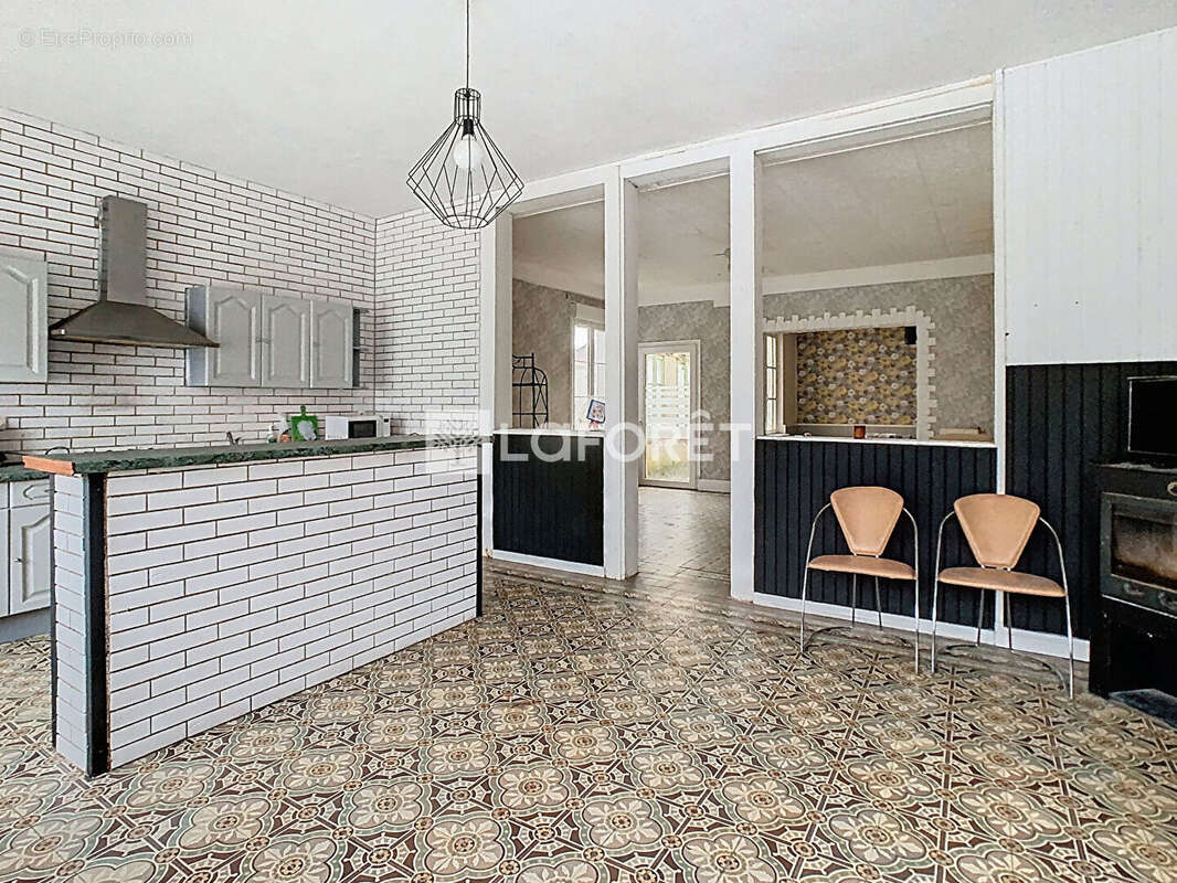 Maison à VILLE-SUR-TOURBE