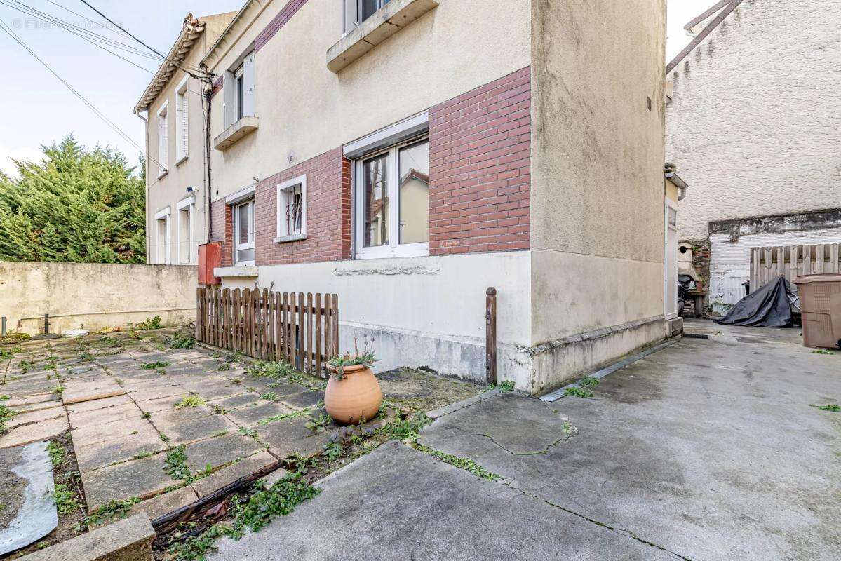 Appartement à PIERRELAYE