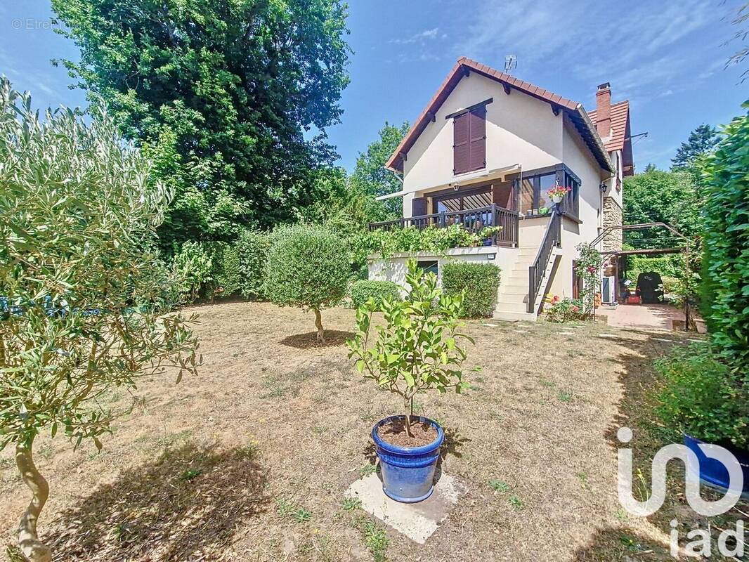 Photo 1 - Maison à SAINT-FARGEAU-PONTHIERRY