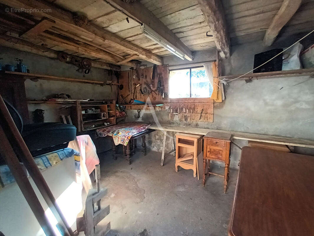 Maison à LA CHAUSSEE-SAINT-VICTOR