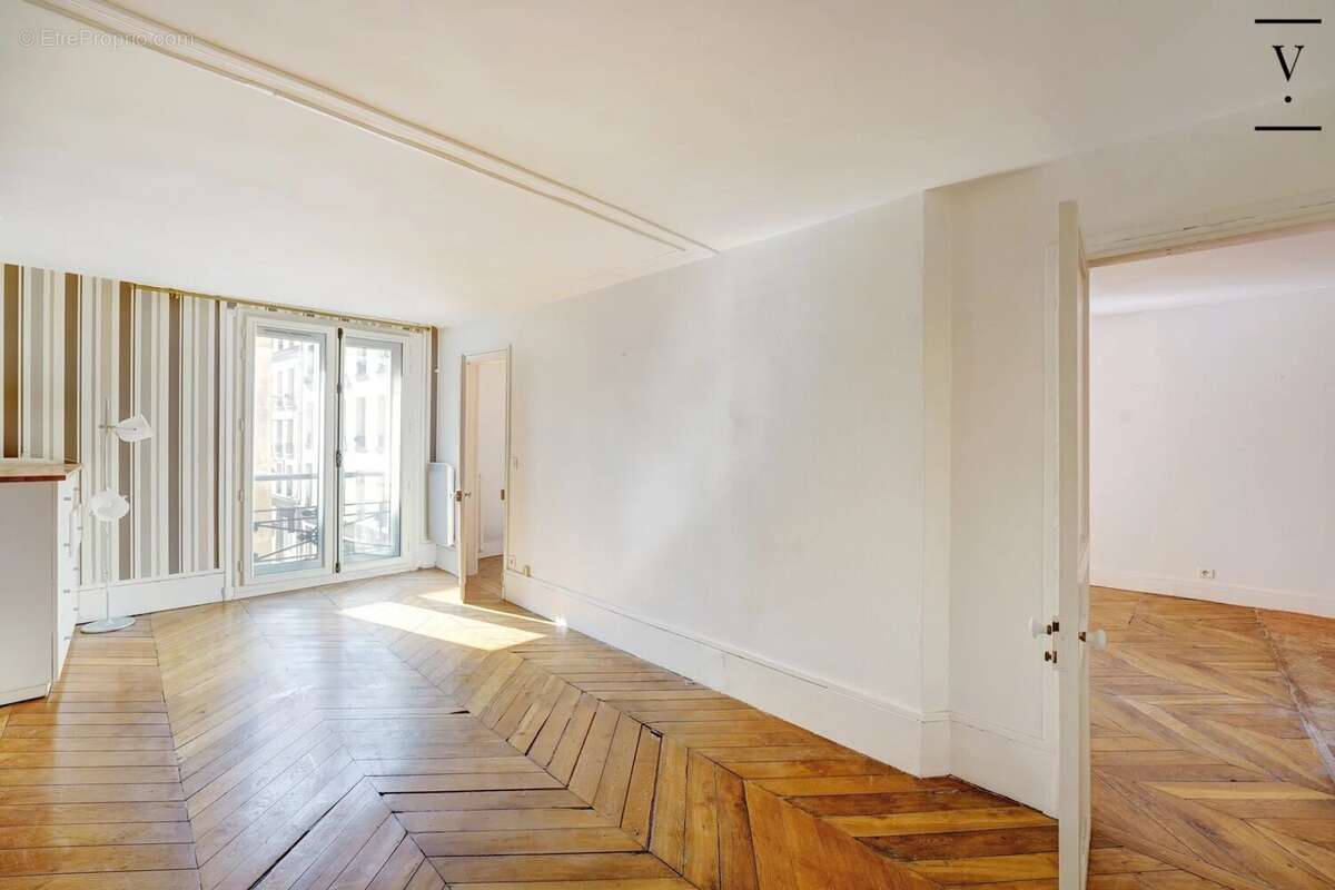Appartement à PARIS-4E