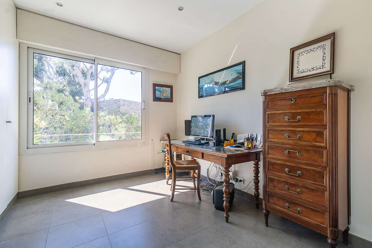 Maison à MARSEILLE-7E