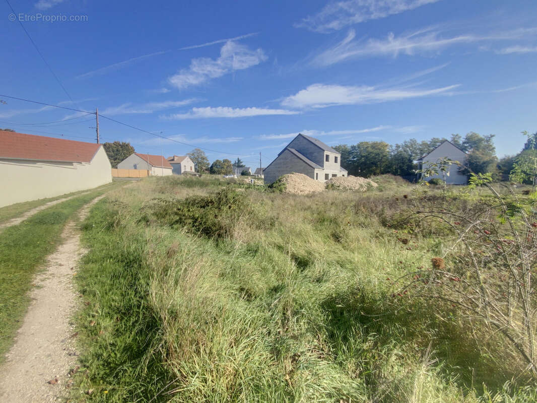 Terrain à BEAUGENCY