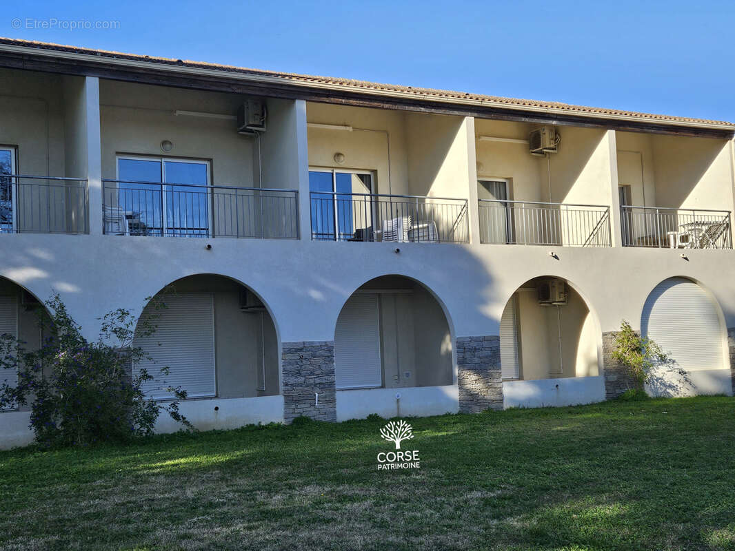 Appartement à LINGUIZZETTA