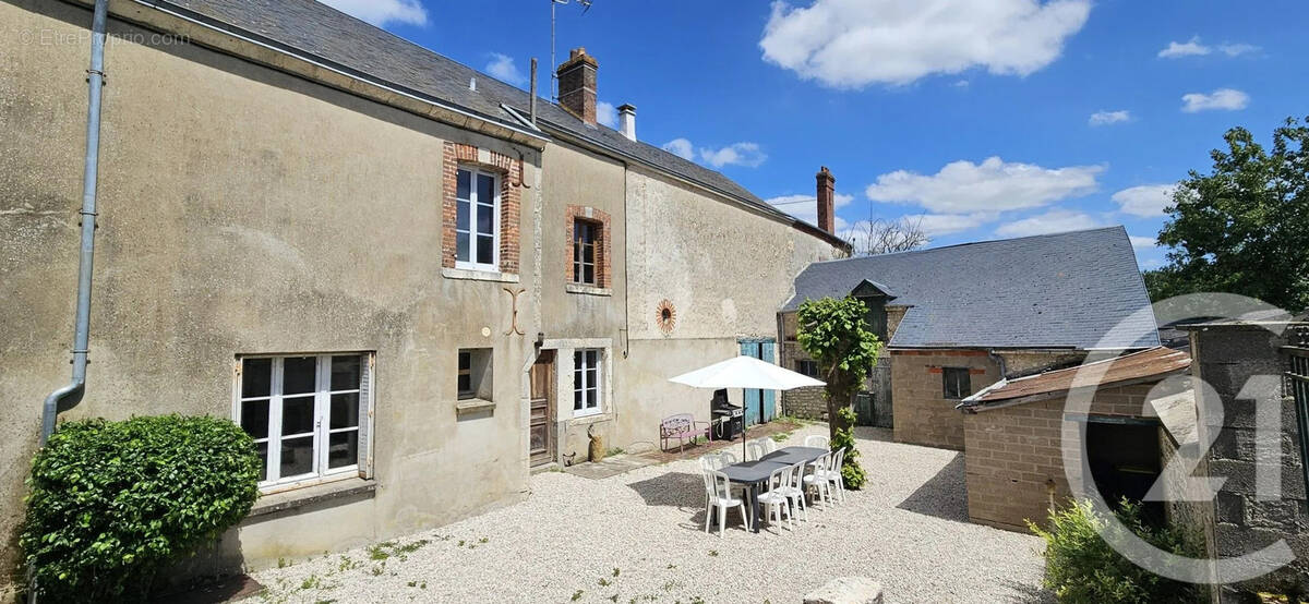 Maison à CHATEAUDUN