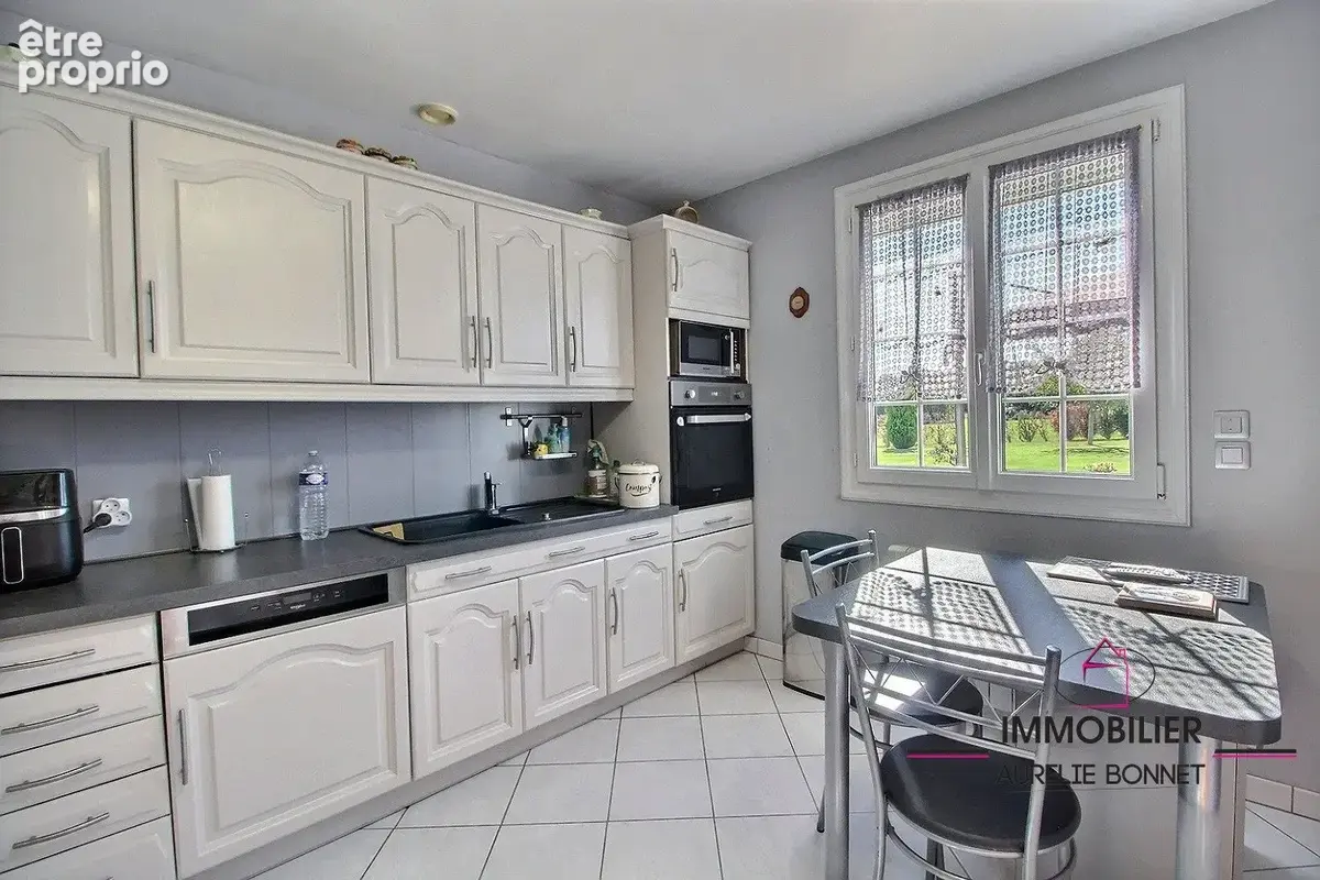 Maison 6 pièces 135 m² à vendre à Lisieux (14100) - photo 6