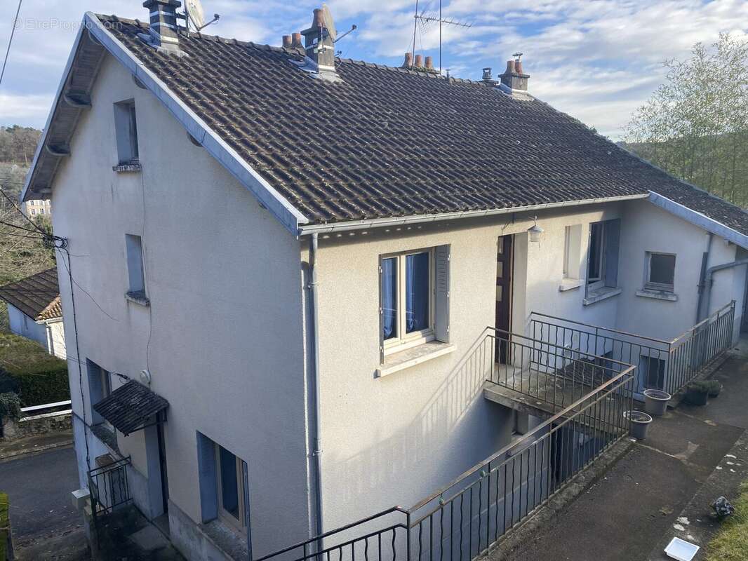 Appartement à EYMOUTIERS