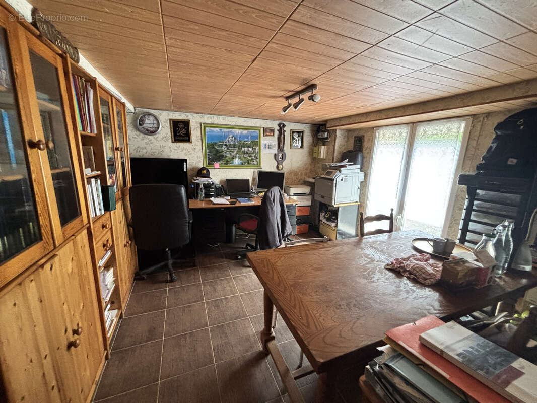 Maison à Egletons en Corrèze - photo 8