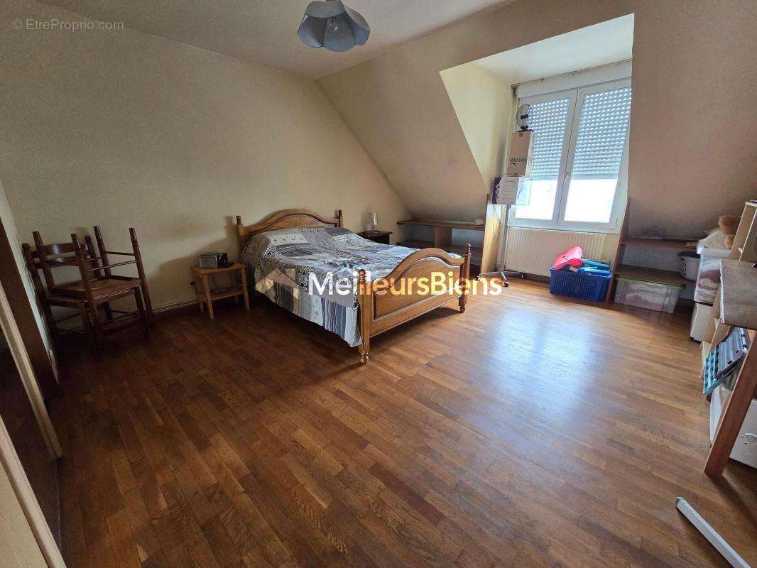 Appartement à AUXONNE