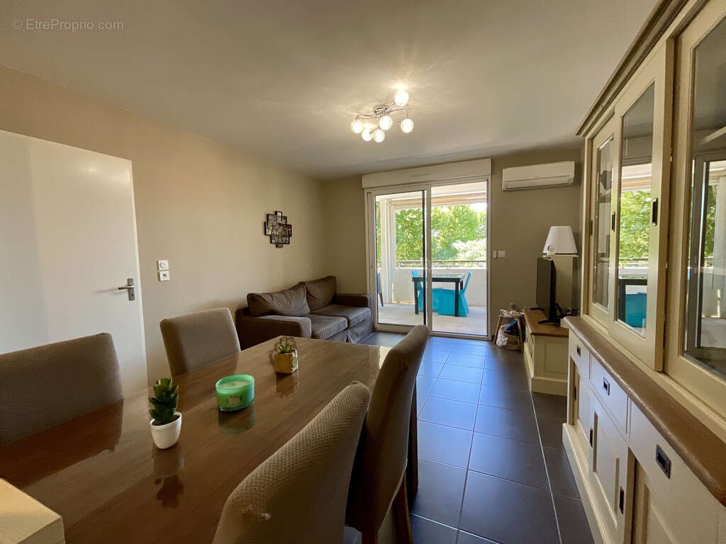 Appartement Type 2 pièces avec terrasse et stationnement - photo 2