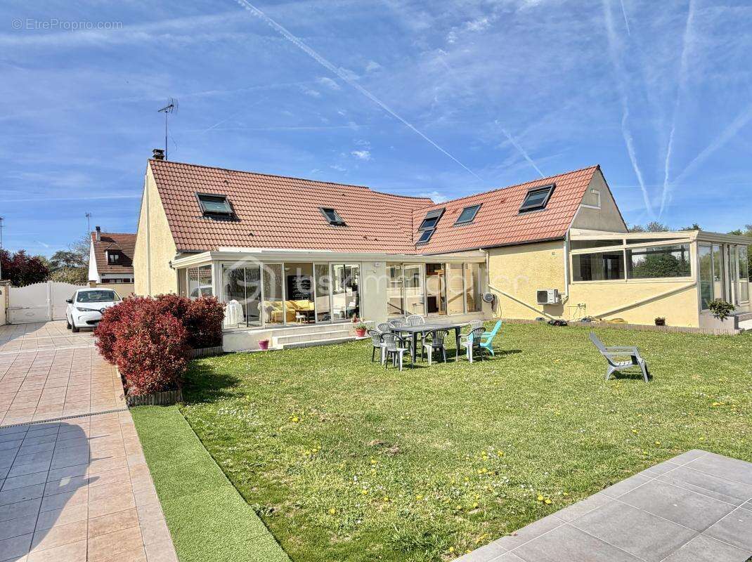 Maison à MEAUX