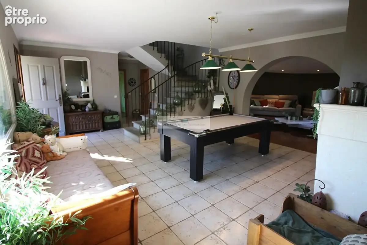 Belle Bastide de 195 m² avec piscine sur 3893 m² de terrain - photo 9