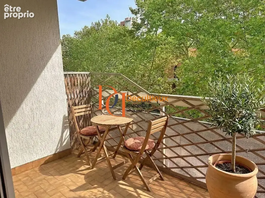 Appartement 3 pièces 75 m² à vendre à Villeurbanne (69100) - photo 3