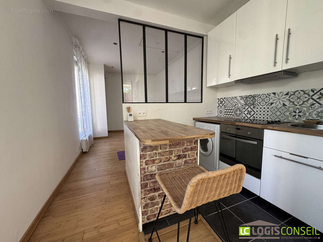 Appartement 23 m² à Chatenay-Malabry  - photo 2