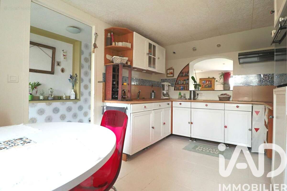 Maison 174 m² à Barbechat  - photo 3