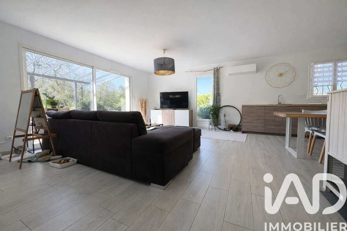 Photo 9 - Maison à NANS-LES-PINS