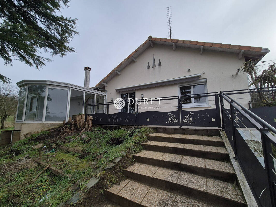 Maison à TILLIERES