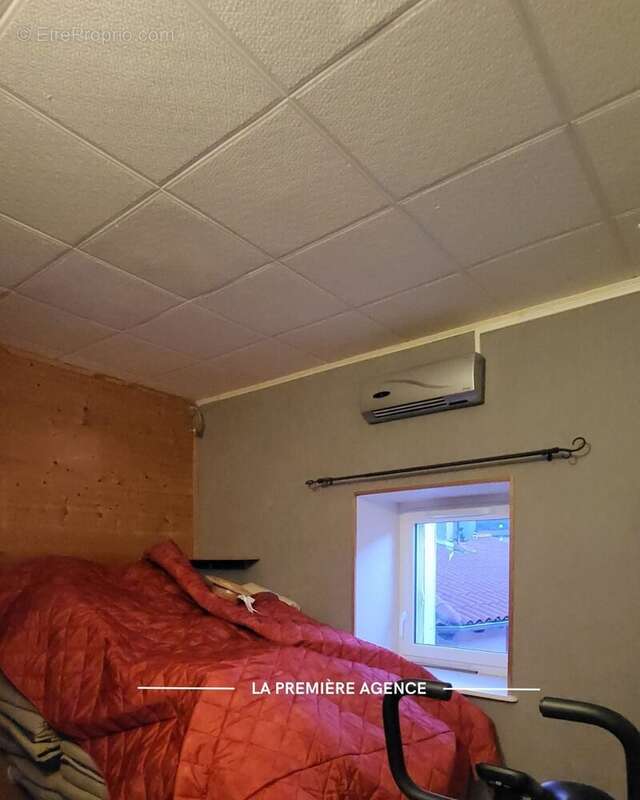 Maison à SAINT-CLEMENT-SUR-VALSONNE