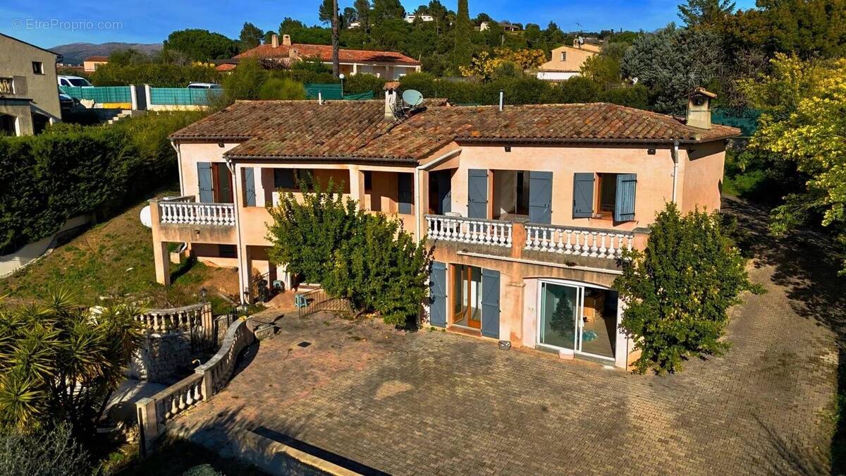 Maison à PEYMEINADE