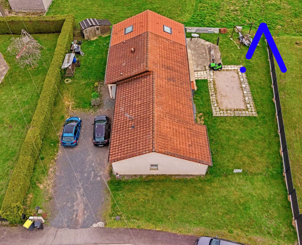 Maison à ETIVAL-CLAIREFONTAINE