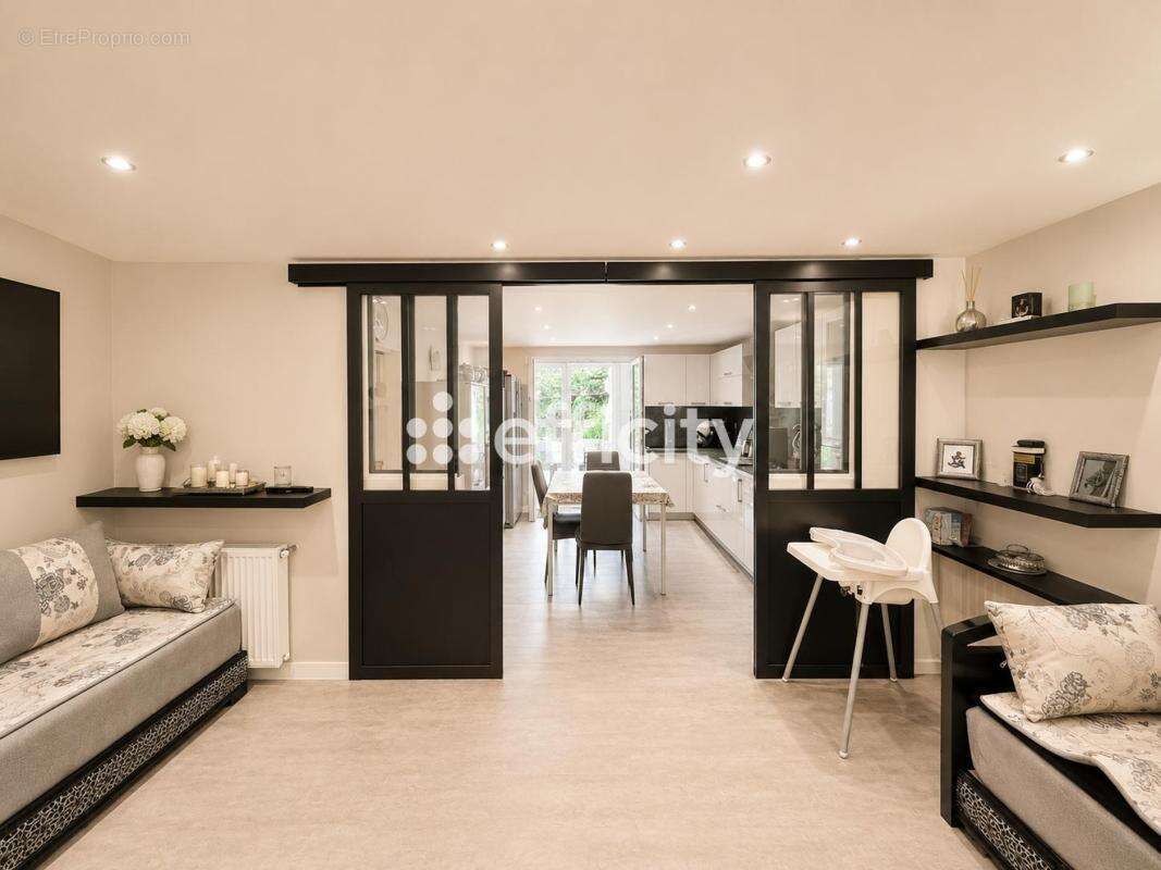 Maison 180 m² à Montgeron  - photo 25