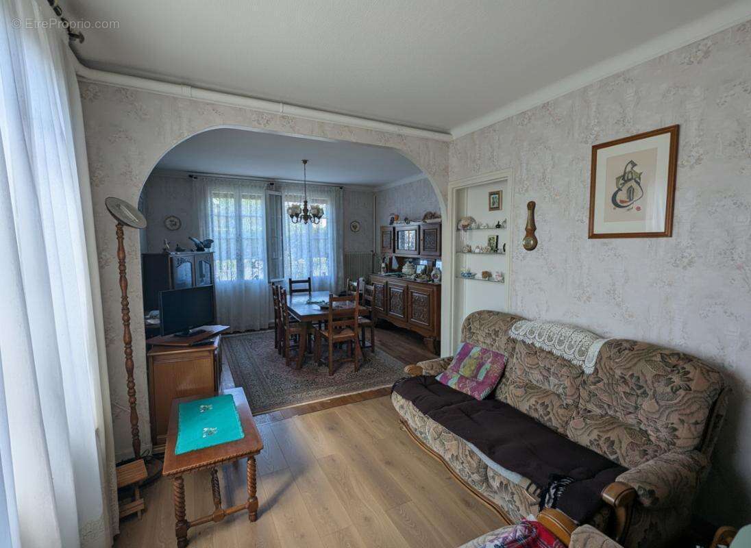 Maison à SENONCHES