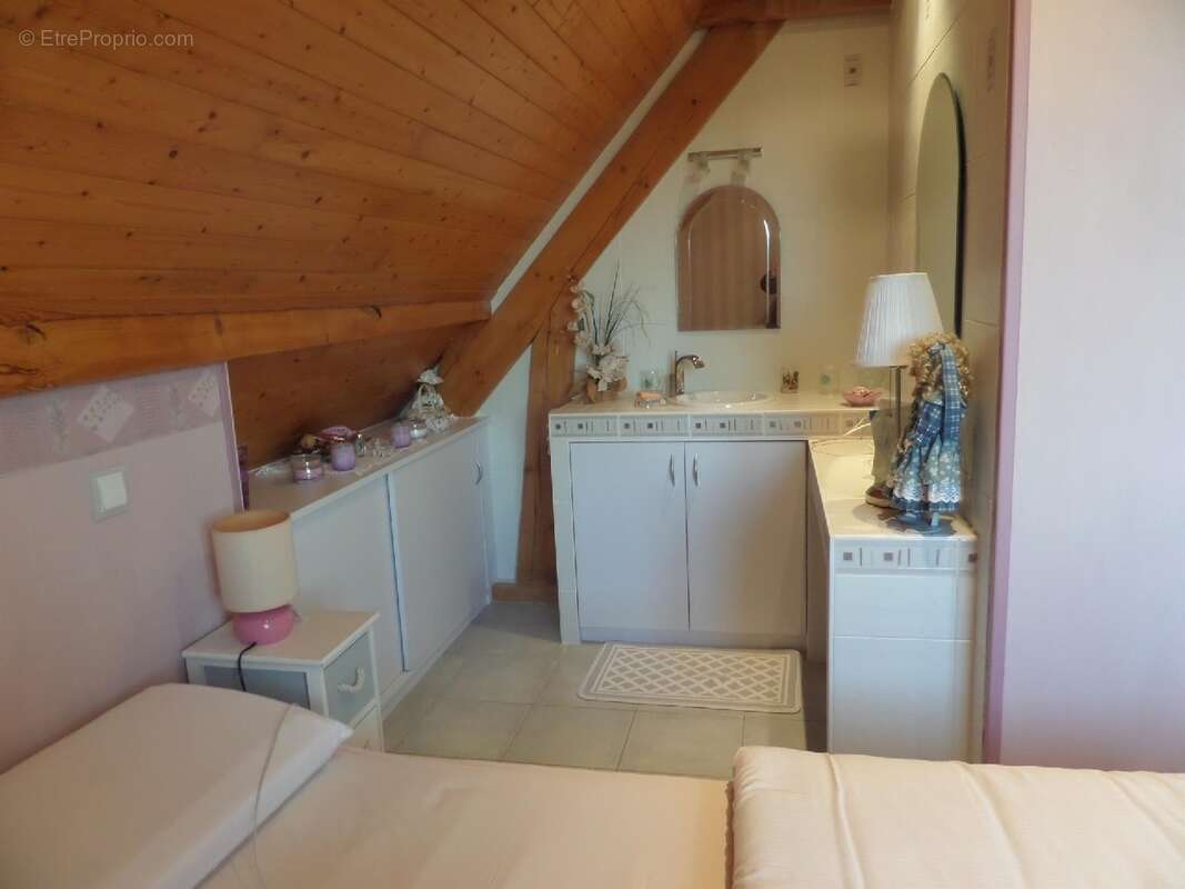 Maison à CHALONVILLARS