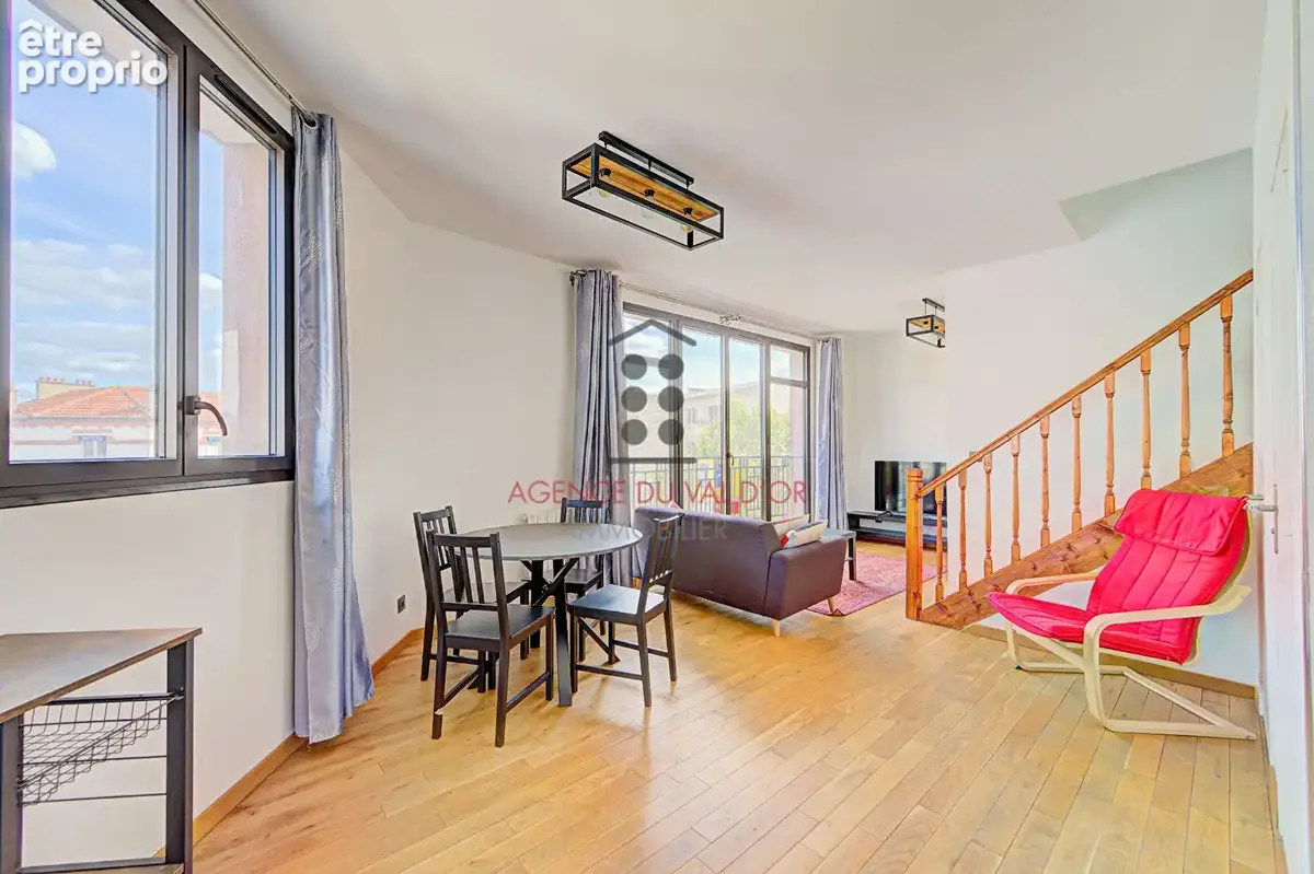 Appartement à SURESNES