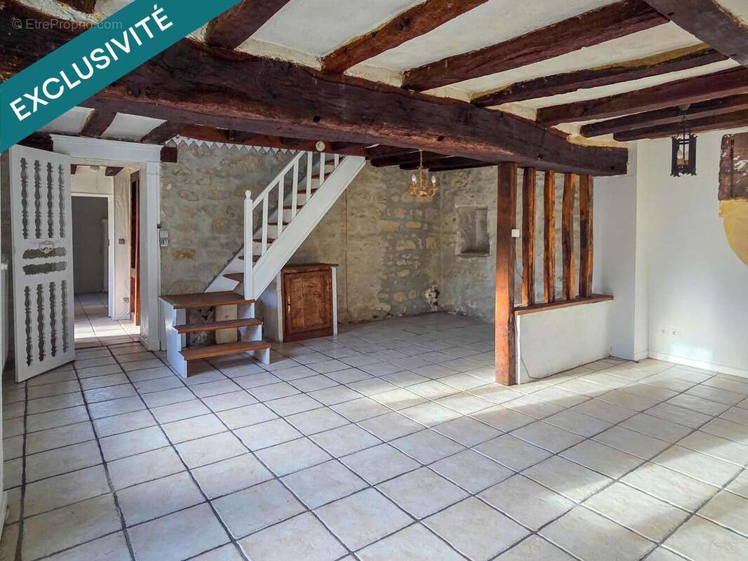 Photo 4 - Maison à LONGUE-JUMELLES