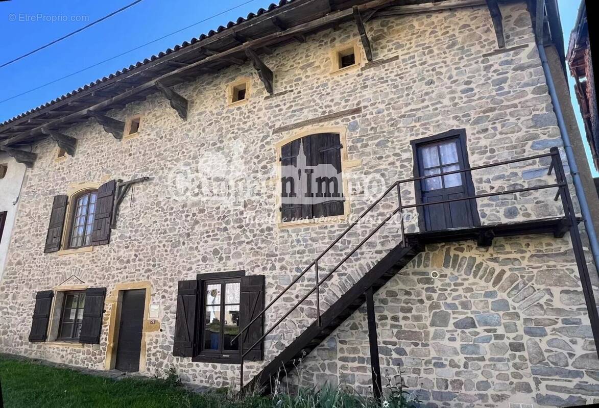 Maison à MACHEZAL