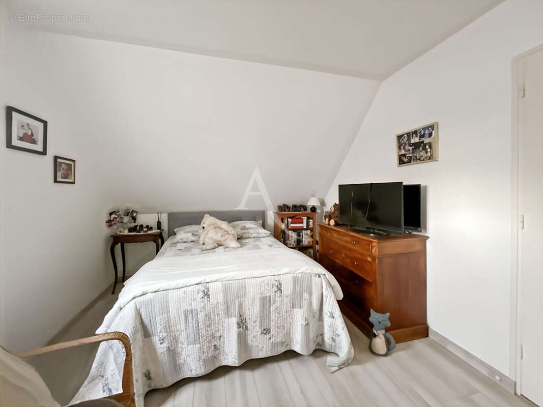 Maison à LE MESNIL-ESNARD