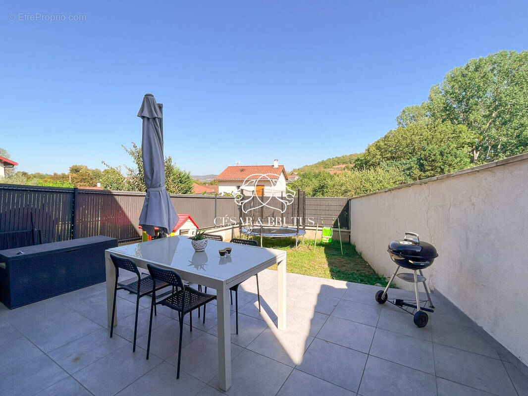 Maison à VILLEFONTAINE