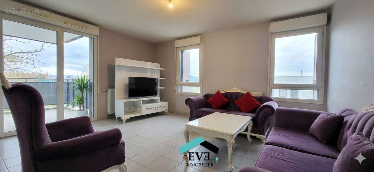 Appartement à SAINT-FONS