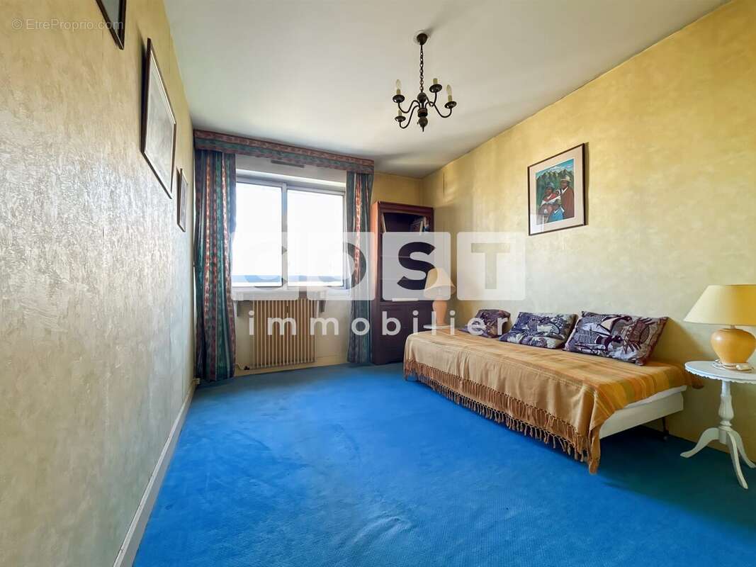 Appartement à BOIS-COLOMBES