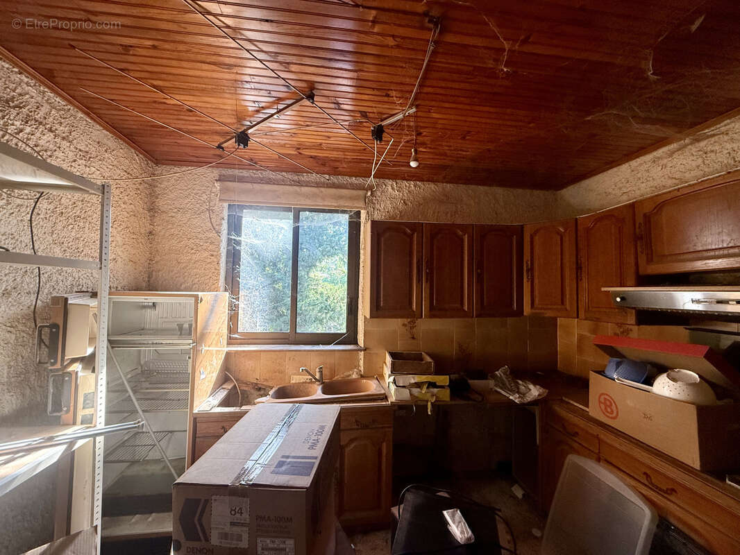 Villes-sur-Auzon — Maison 101 m2 sur parcelle arborée de 2 700 m2 — Cadre d'exception - photo 5