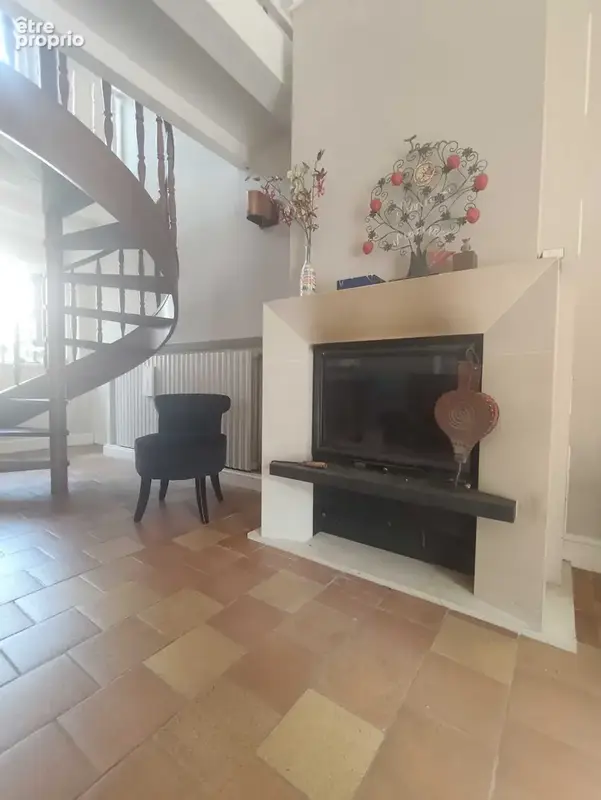 Maison 7 pièces 181 m² à vendre à Chasseneuil-Sur-Bonnieure (16260) - photo 9