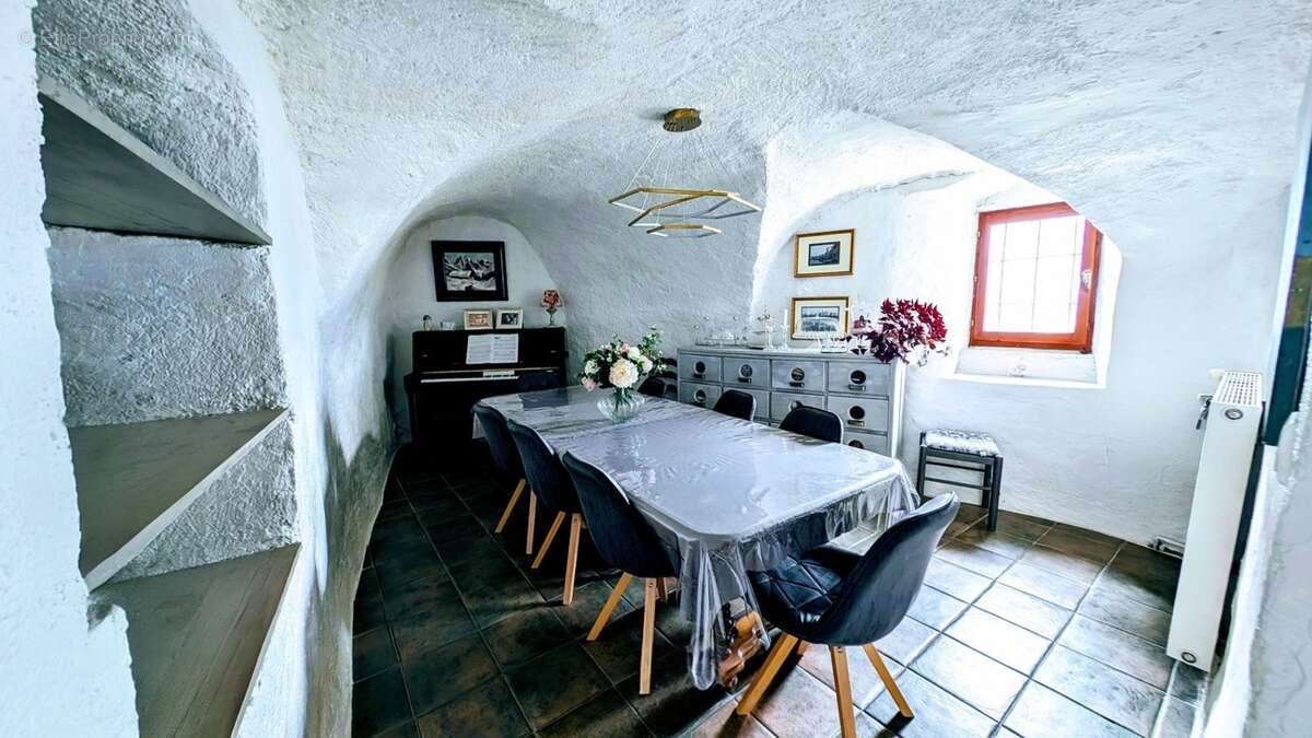Maison à vendre 6 pièces LA PLAGNE (73) AIME - LA COTE D'AIME - photo 2